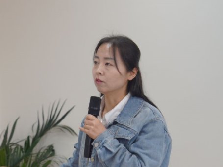 Delegate of Jinhua Palace National Mine Park